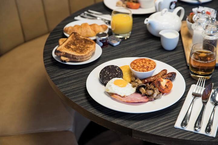 Breakfast/Coffee Service 43 of 68