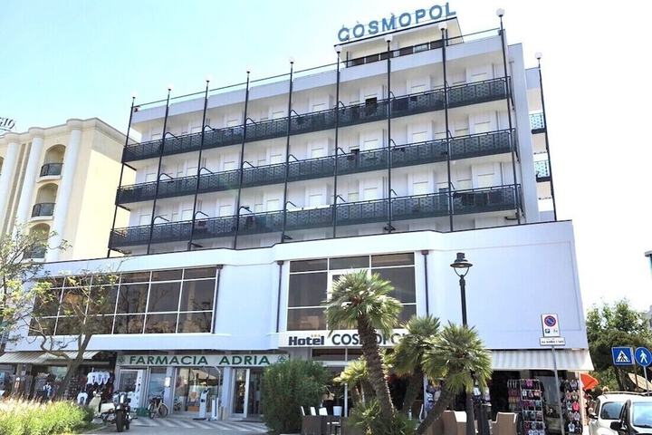 Cosmopol Hotel in Cesenatico
