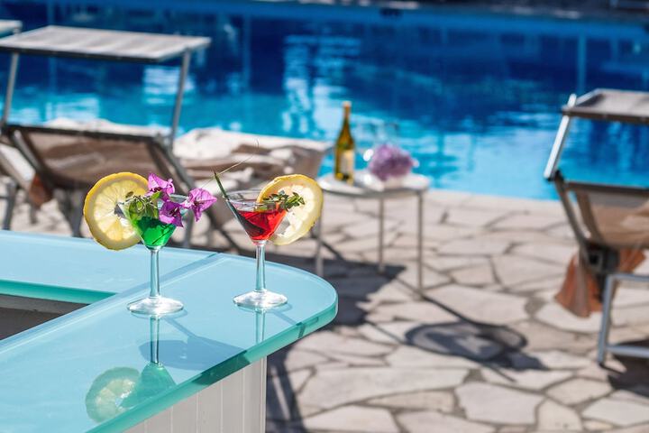 Pool 81 of 101