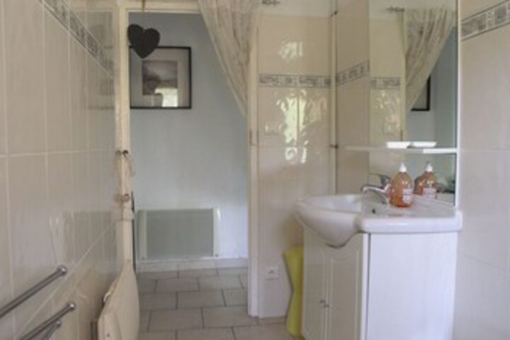 Room 3 of 19