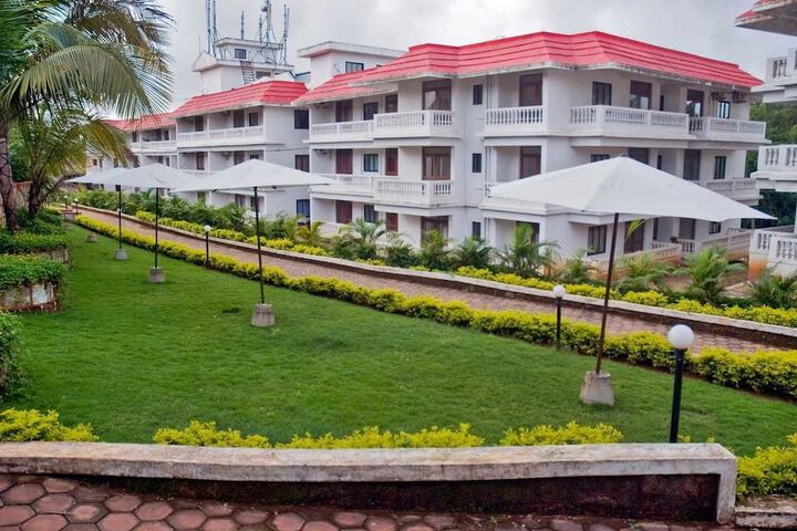 Hotel Entry
