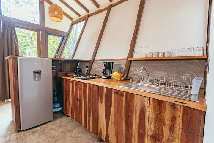 Private kitchenette