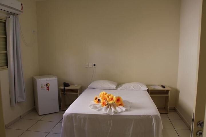Room 9 of 20