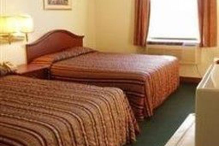 Image of PLAZA HOTEL