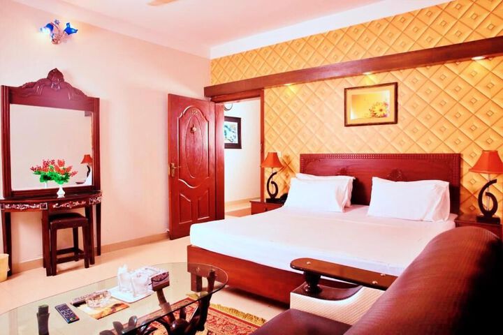 Room 15 of 20