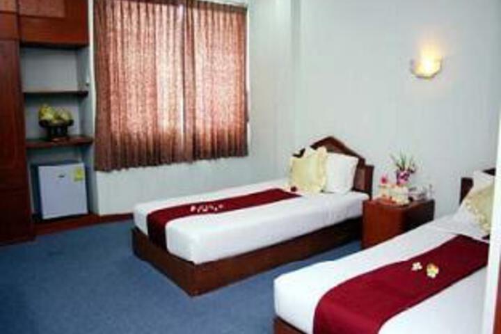 Sukhothai Orchid Hotel