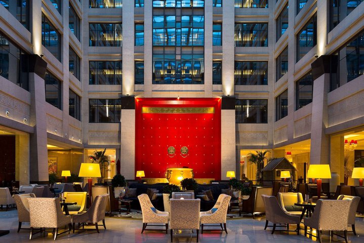 Guest Lobby