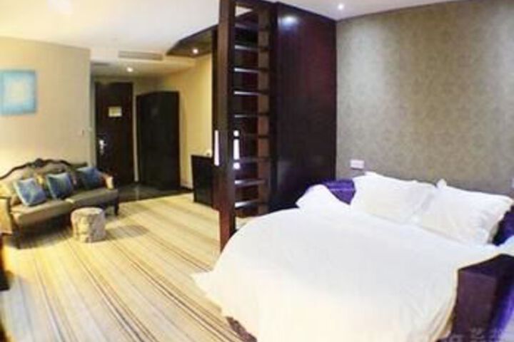 Room 36 of 52