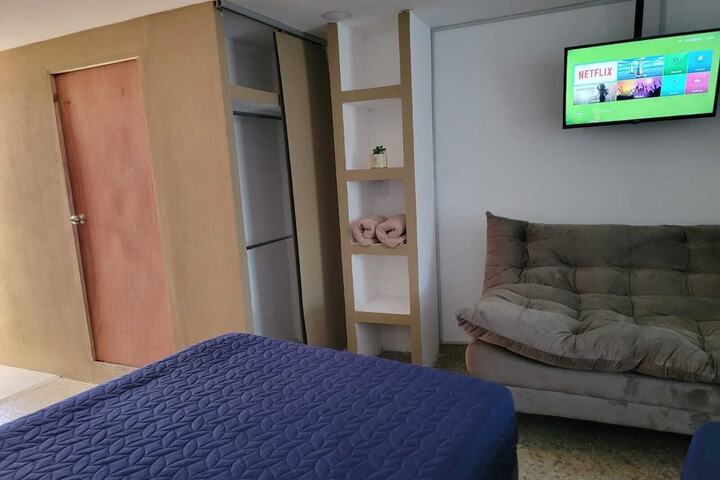 Room 14 of 36