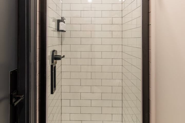 Room 19 of 31