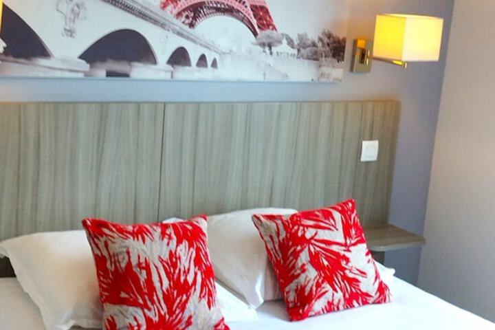 Room 16 of 75
