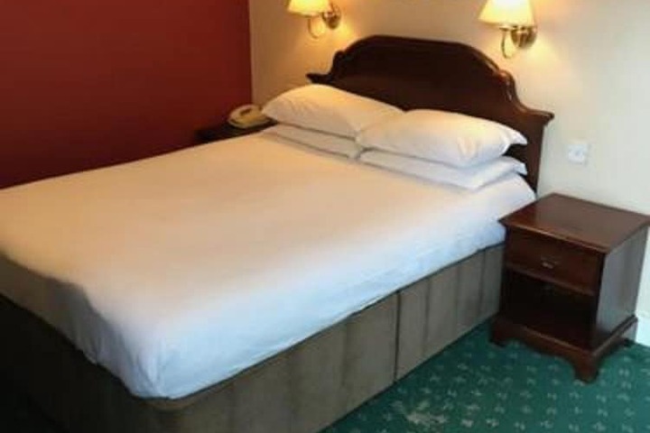 Room 19 of 44