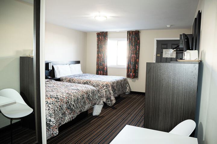 Deluxe Double Room (5 of 8)