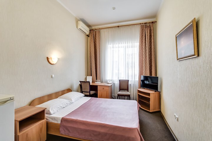 Room 17 of 54