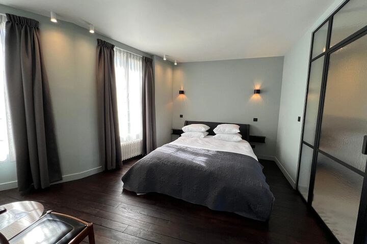 Room 7 of 56