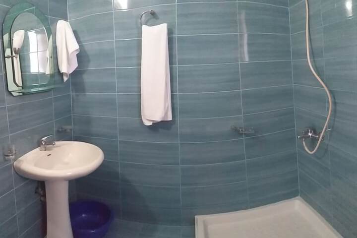 Room 44 of 59