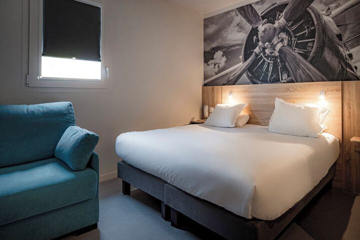 Room 20 of 33