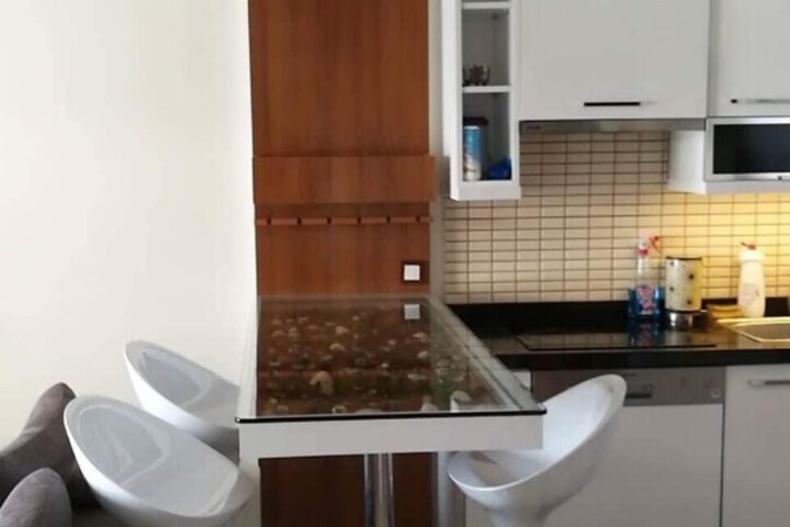 Room 3 of 26