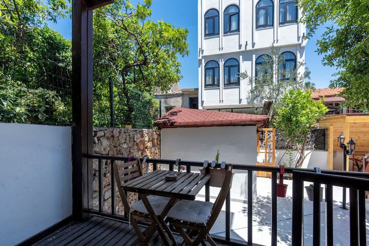 Terrace/Patio 89 of 130