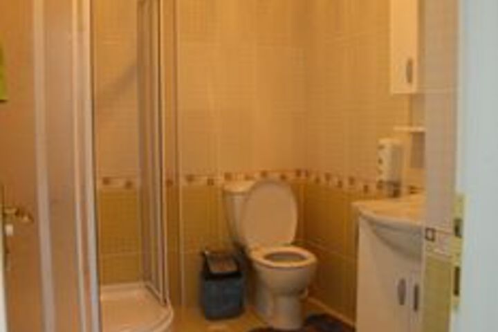 Room 2 of 23