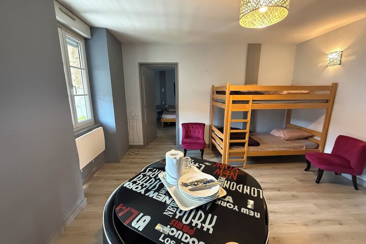 Room 3 of 24