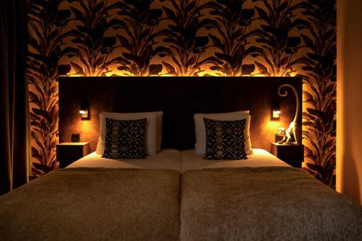 Room 15 of 44