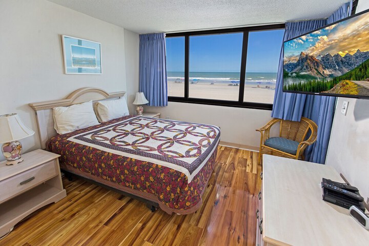 Room 9 of 109