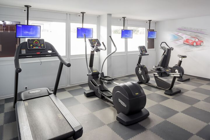 Hotel Gym Photos