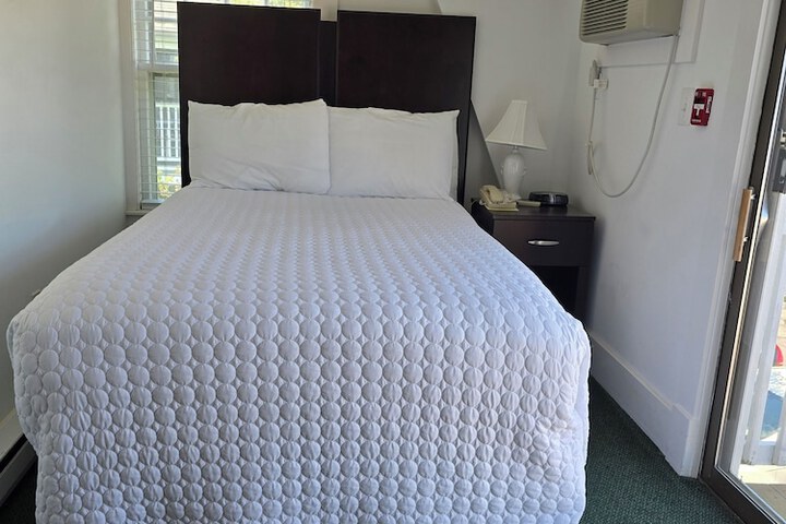 Room 37 of 101
