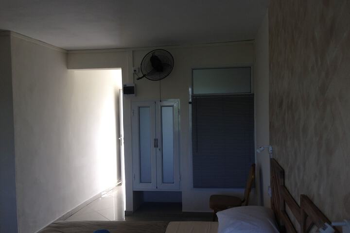 Room 18 of 36
