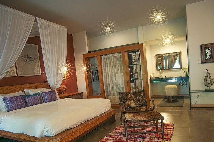 Room 125 of 283