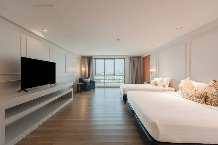 Room 48 of 113