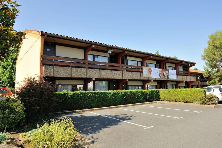 Exterior Photo
