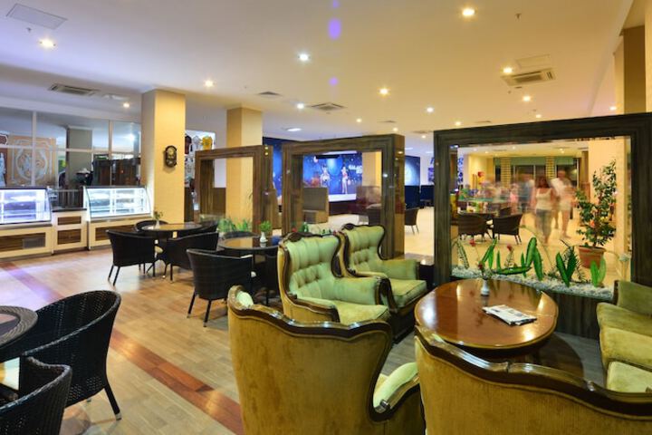 Hotel Interior 10 of 172