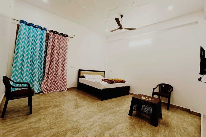 Hotel Awadh by Khwahish Hospitality in Faizabad