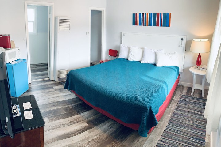 Room 15 of 61