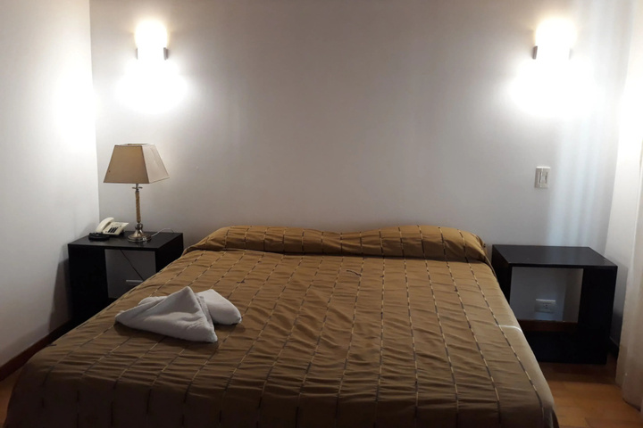 Room 2 of 13