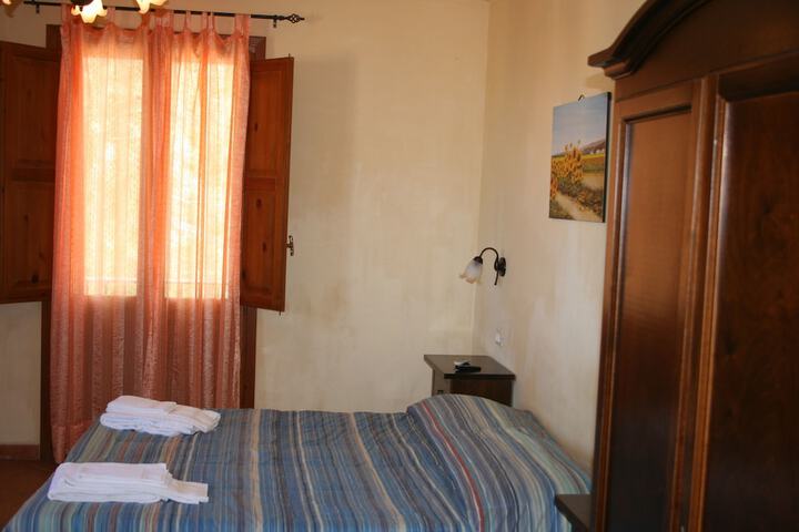 Room 11 of 63