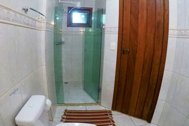 Room 10 of 46