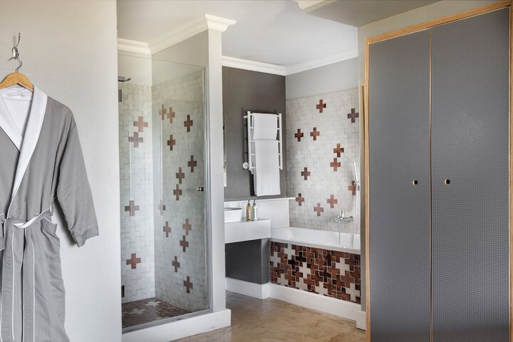 Bathroom Vanities