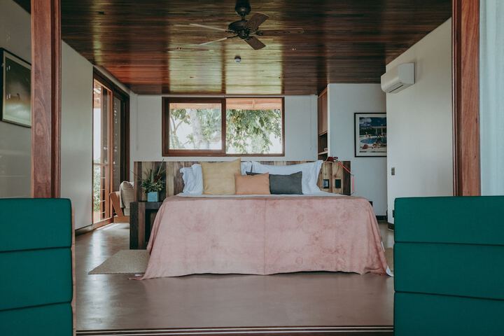 Room 3 of 35