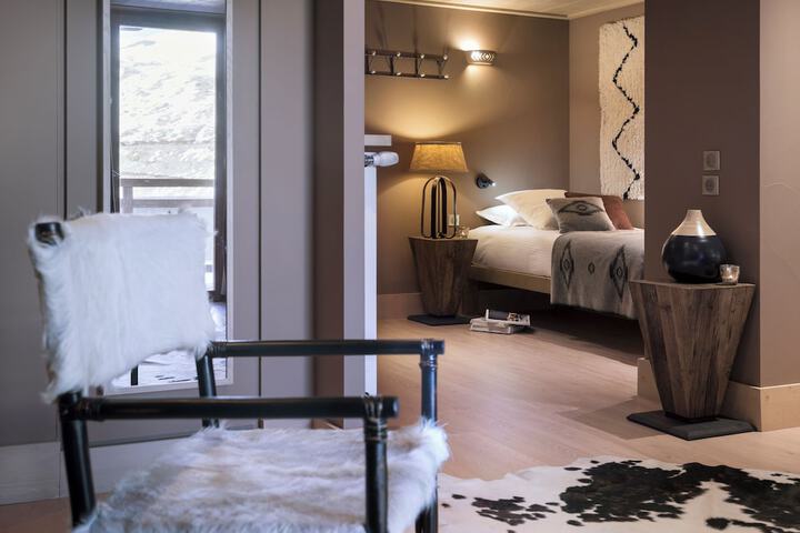Room 12 of 61