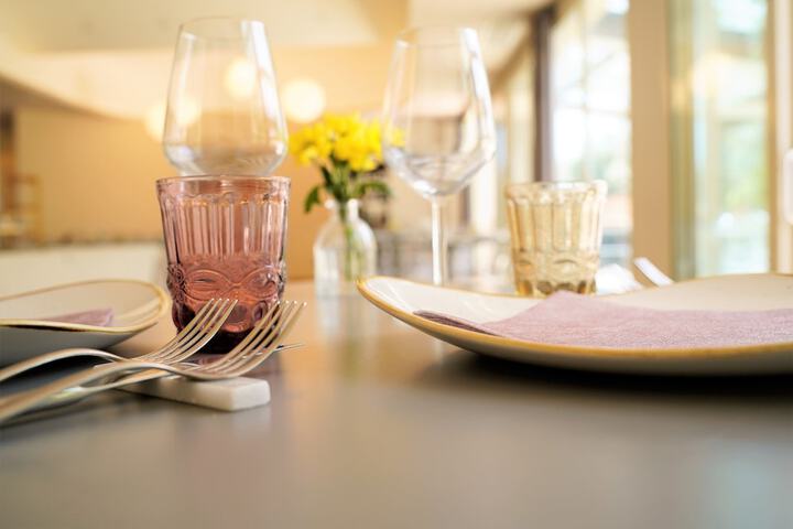 Dining 144 of 196