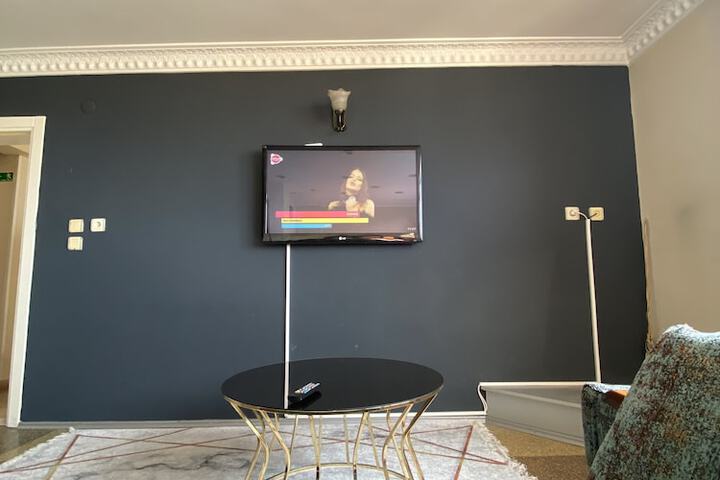 Room 16 of 62