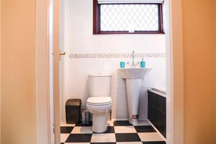 Room 2 of 26