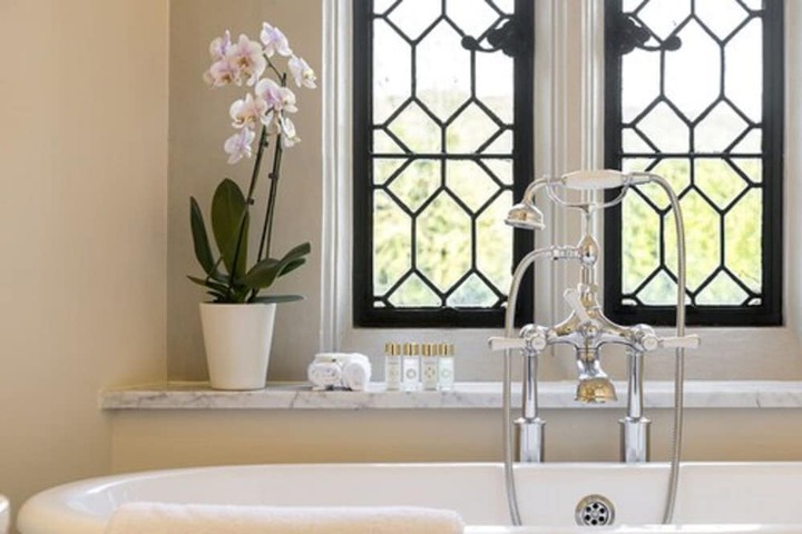 Bath Interior