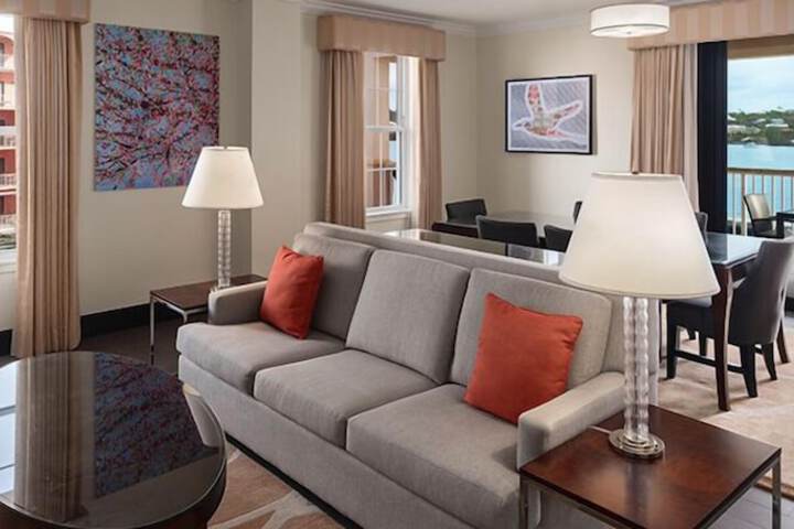 Room 22 of 65