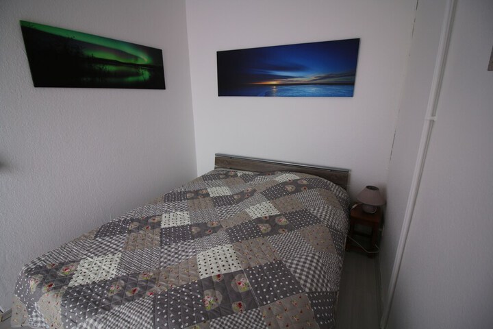 Room 26 of 97
