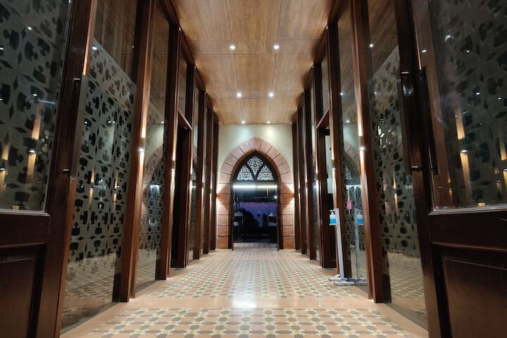Hotel Interior 5 of 119