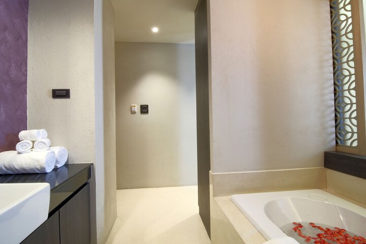 Room 89 of 167